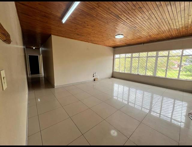 4 BEDROOM PROPERTY TO RENT IN LAUDIUM